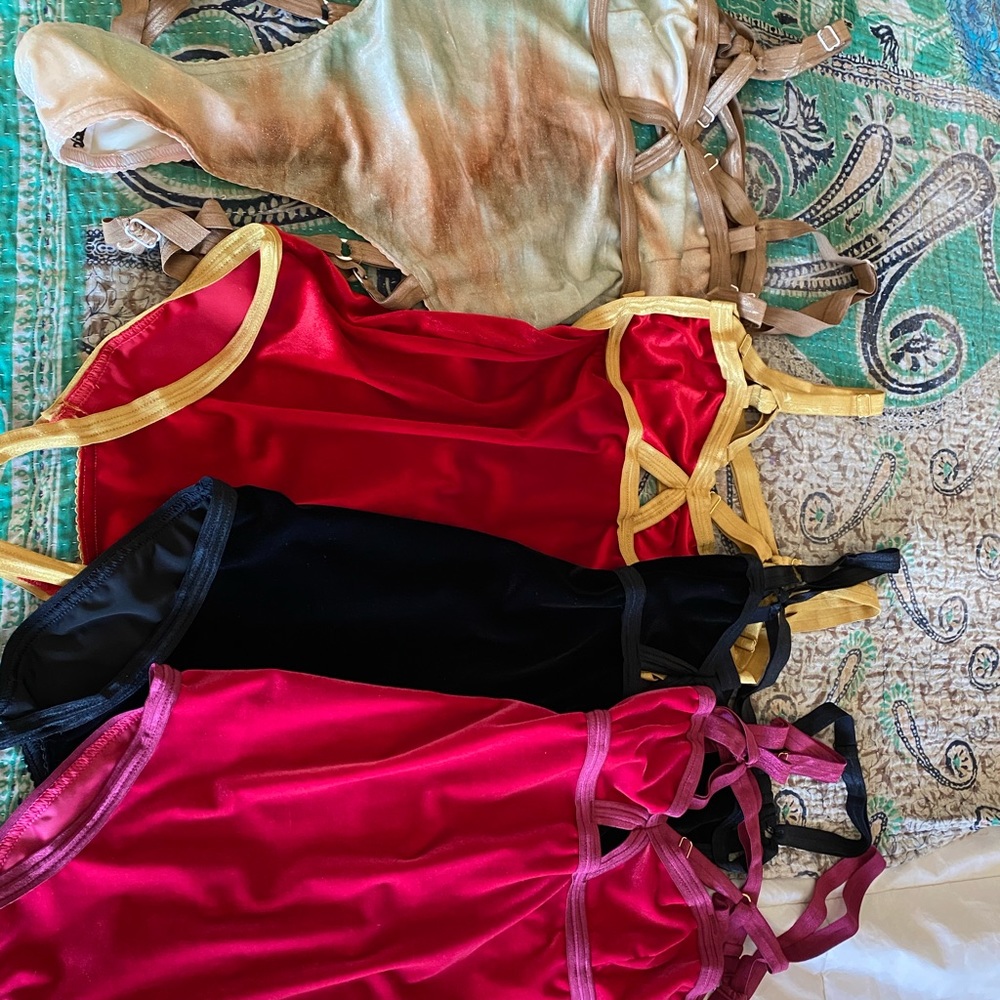 Solstice Intimates Bodysuits - Picture 2 of 6